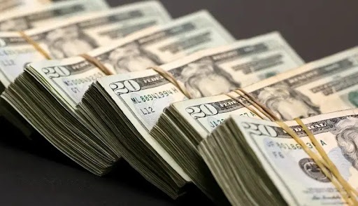 قیمت دلار امروز 18 تیر 1402