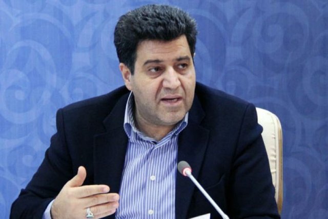 سلاحورزی از ریاست اتاق بازرگانی کنار رفت سلاحورزی از ریاست اتاق بازرگانی کنار رفت
