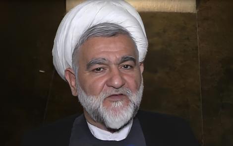 توجیهات عضو کمیسیون قضایی برای محرمانه شدن بررسی لایحه حجاب : نیازی نیست حتی همه نمایندگان درباره اش نظر دهند/ خودمان یکی دو روزه جمع بندی می کنیم/ مردم هم باید عمل کنند (فیلم)