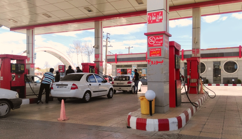 خواب آشفته بنزین