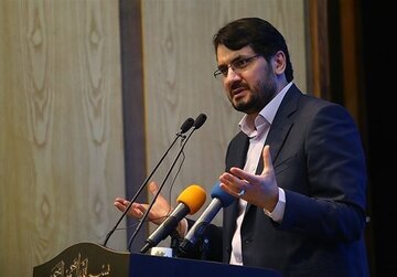 حمله روزنامه دانشگاه آزاد به بذرپاش برای فعالیت انتخاباتی مجلس دوازدهم/ در اطراف دولت، خندق حفر می کنید