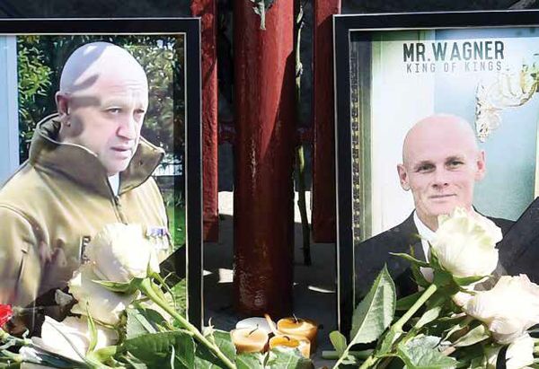 سه فرضیه در باب پایان پریگوژین سه فرضیه در باب پایان پریگوژین