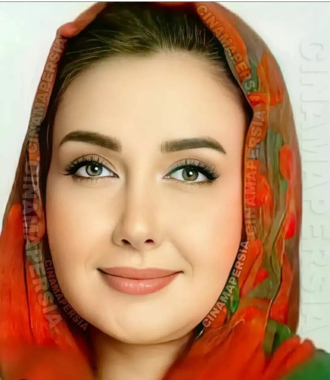زیبایی جادویی کتایون ریاحی در جوانی/عکس
