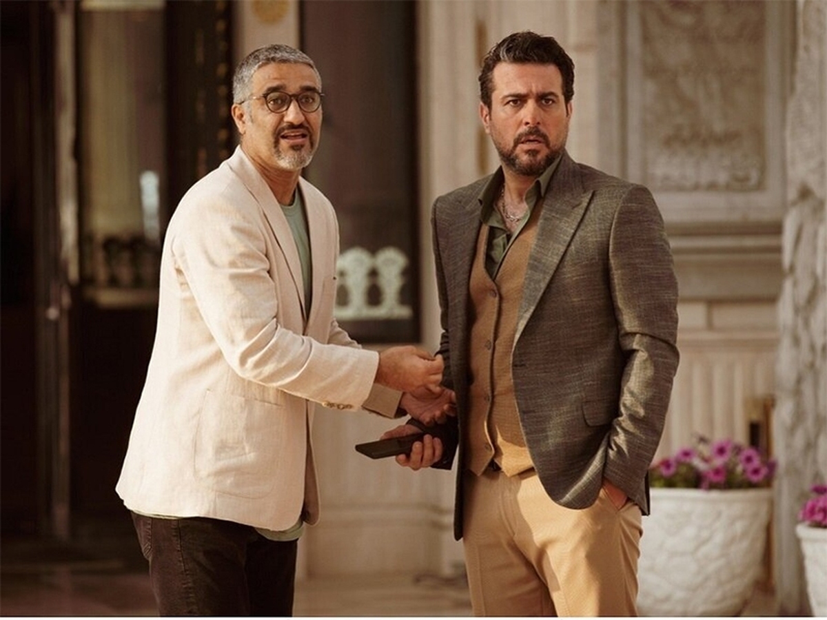 چه کسی ترمز «پژمان جمشیدی» را کشید؟/ «فسیل» حذف نشد، اوج گرفت! چه کسی ترمز «پژمان جمشیدی» را کشید؟/ «فسیل» حذف نشد، اوج گرفت!