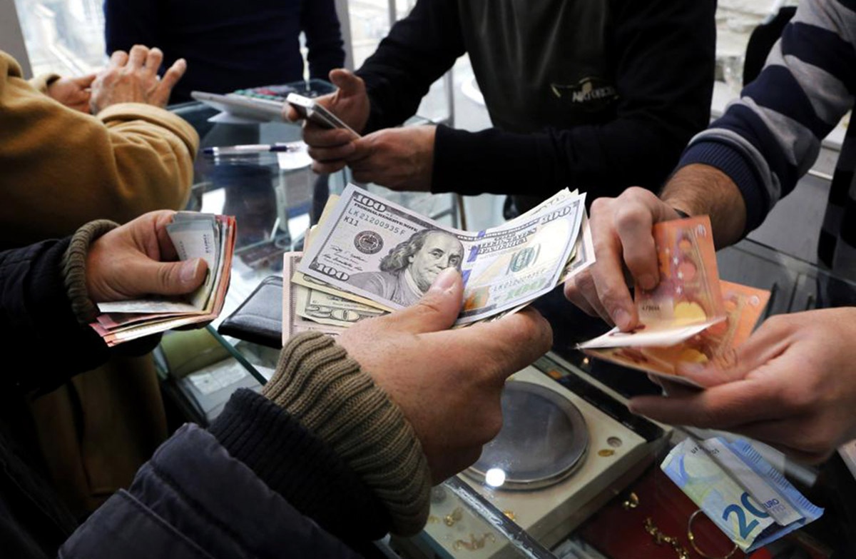 سقوط شدید دلار / قیمت دلار و قیمت یورو امروز ۲۹ آذر ۱۴۰۲