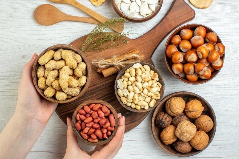 آجیل خوردن شما را لاغر میکند آجیل خوردن شما را لاغر میکند