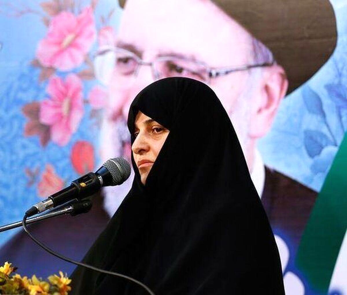 واکنش جمیله علمالهدی به ثبتنام افراد مشهور برای جانشینی رئیسی واکنش جمیله علمالهدی به ثبتنام افراد مشهور برای جانشینی رئیسی
