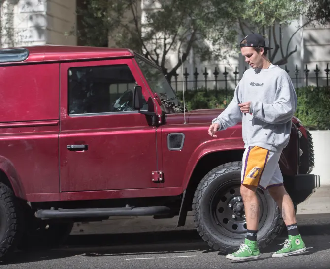 تصاویر خیره‌کننده از خودروهای لوکس خانواده بکهام