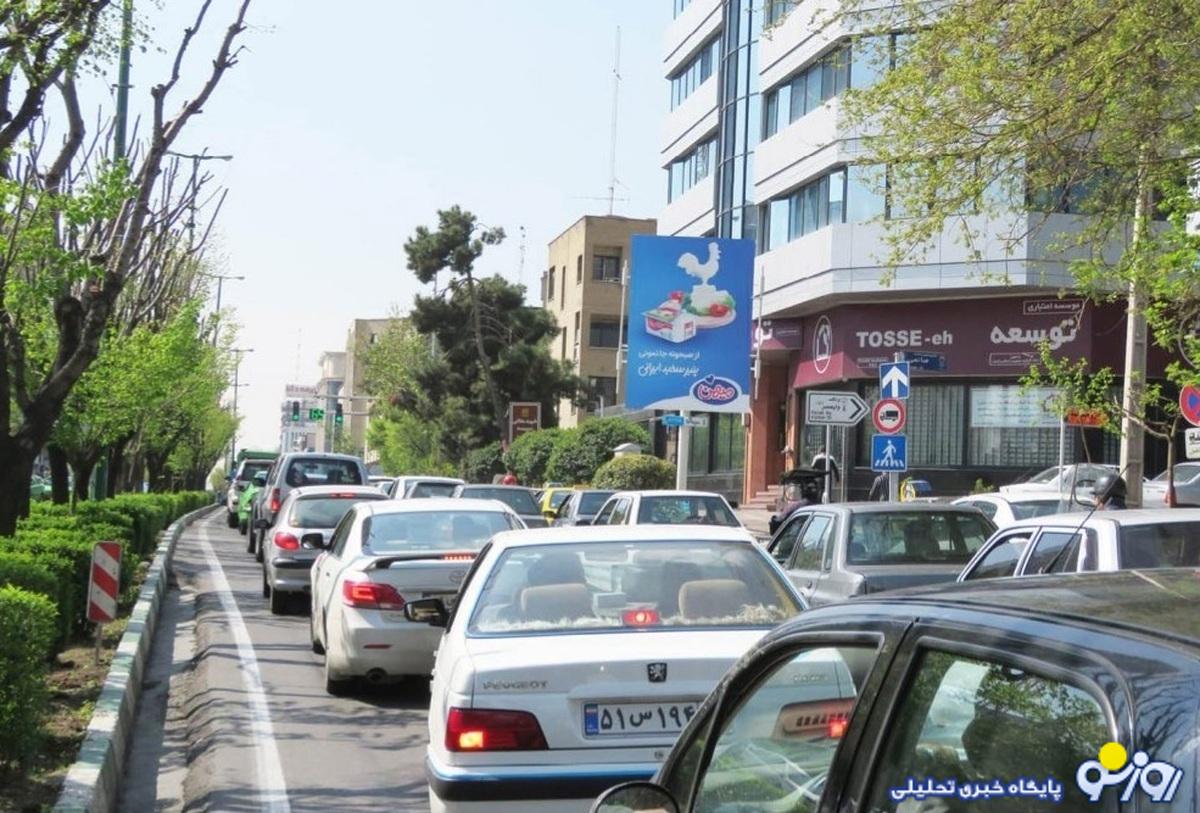 پلیس: خانمی که به شکل نیمه برهنه در چهارراه جهان کودک تهران حاضر شده بود، به مقرِ پلیس منتقل و به خانواده‌اش تحویل داده شد / این فرد دارایِ اختلالاتِ روانی بود