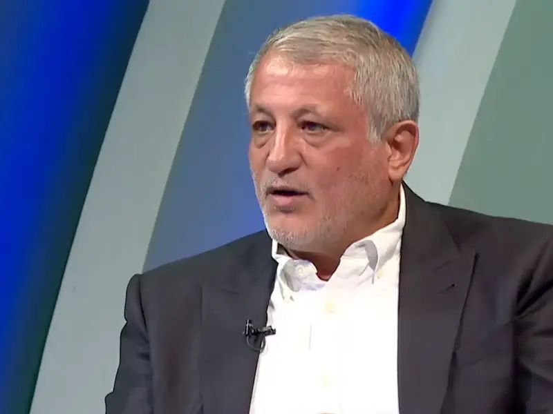 محسن هاشمی خطاب به مشاور جلیلی: شما نگذاشتید آقای رئیسی برجام را حل کند؛ چون می‌خواستید آقای جلیلی بیاید/ خودتان توهین را شروع کردید، فکر نکنید کم می‌آورم، ده برابر شما میتوانم بگویم/ شما که می‌دانید برای حرف زدن درباره سال ۸۸ محدودیت داریم؛ اگر می‌توانستیم حرف بزنیم که شما اینجا نبودید