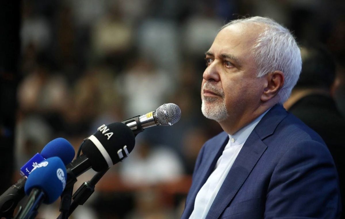 ظریف: خیلی متفاوت است که خشک مغزها و چماق به دست ها در پاستور باشند یا پزشکیان / پزشکیان کسی است که برای بلندپروازی سرکوب نمیکند؛ او تلفن شما را فیلتر نمیکند که فیلترشکن بفروشد ظریف: خیلی متفاوت است که خشک مغزها و چماق به دست ها در پاستور باشند یا پزشکیان / پزشکیان کسی است که برای بلندپروازی سرکوب نمیکند؛ او تلفن شما را فیلتر نمیکند که فیلترشکن بفروشد