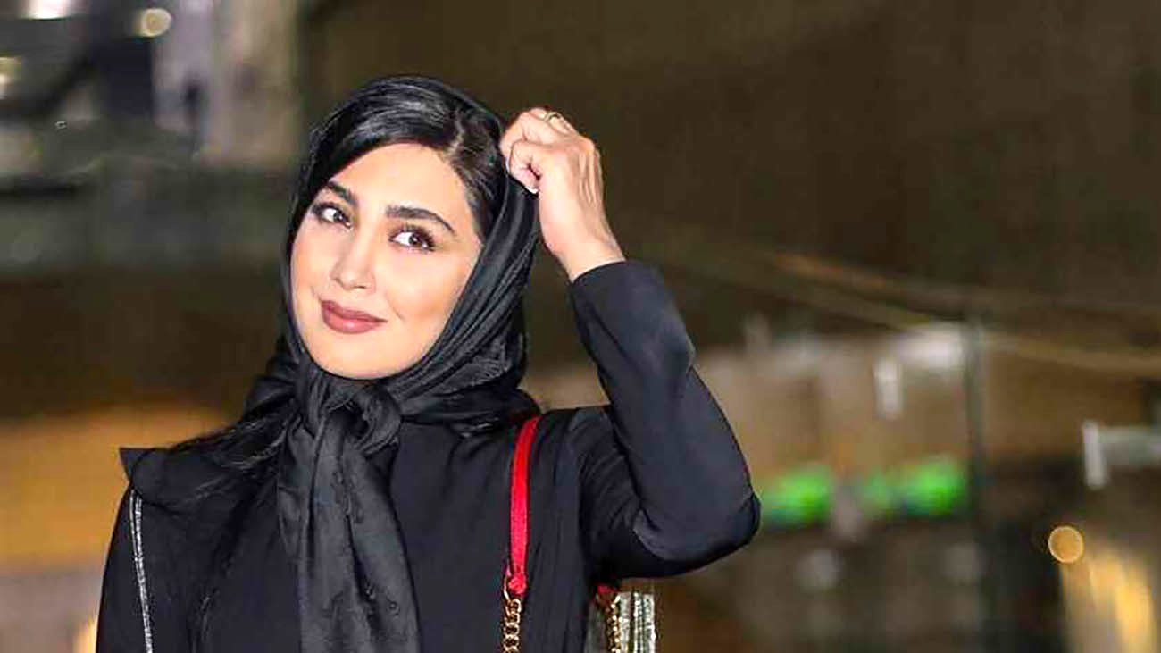 عکس خانم بازیگر سریال فاصلهها روی تخت بیمارستان