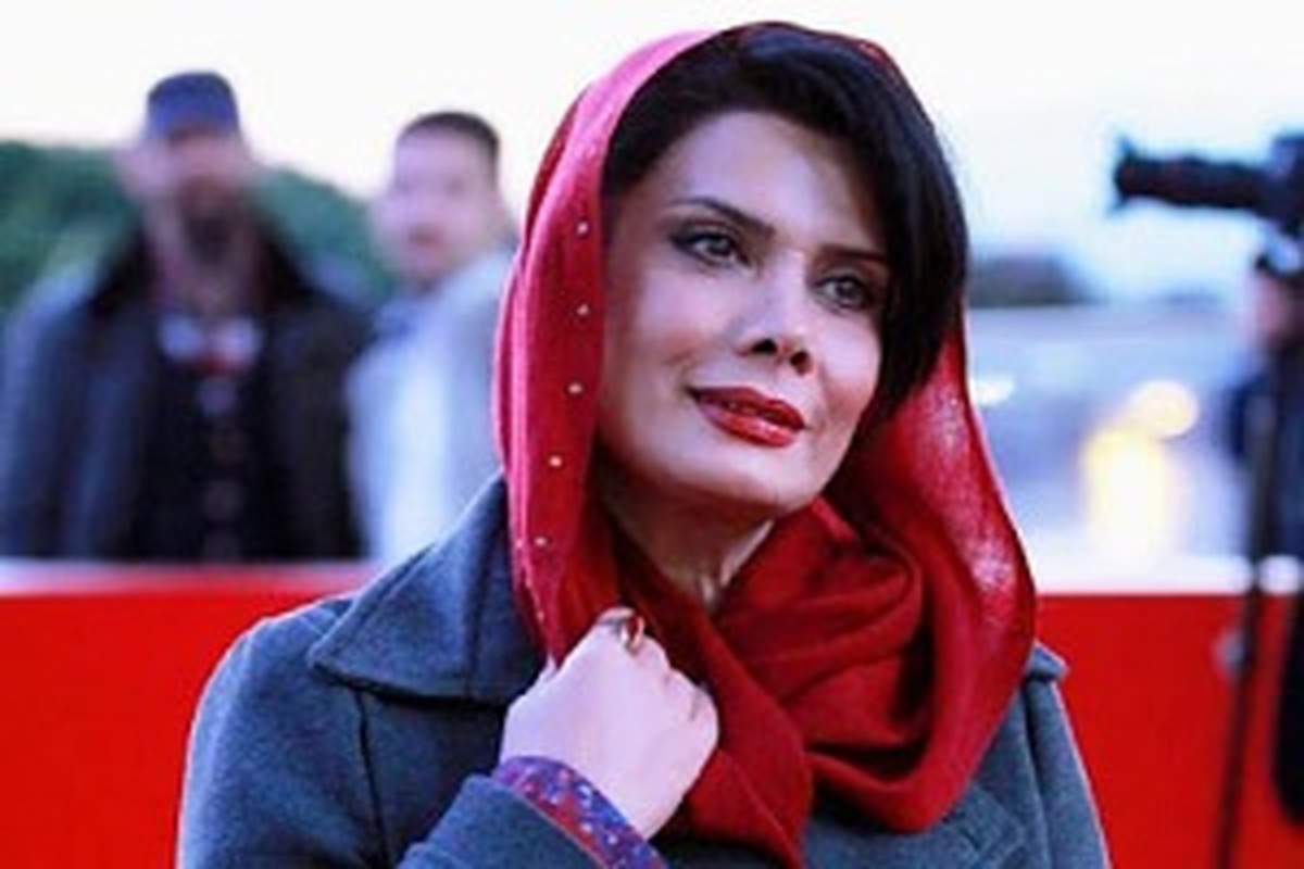 تیپ جوانپسند عاطفه رضوی در سن 57 سالگی