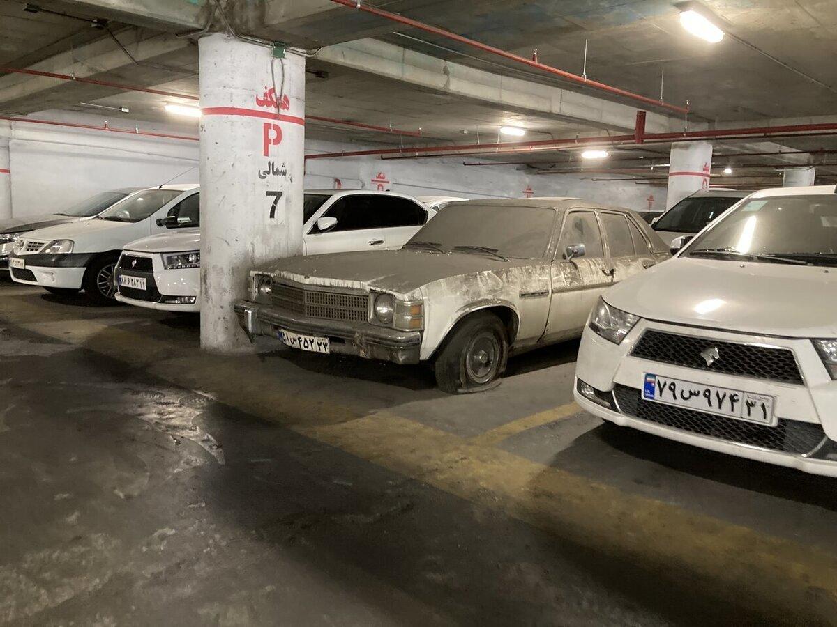 بدهی میلیونی خودروهای رها شده در پارکینگ مهرآباد بدهی میلیونی خودروهای رها شده در پارکینگ مهرآباد