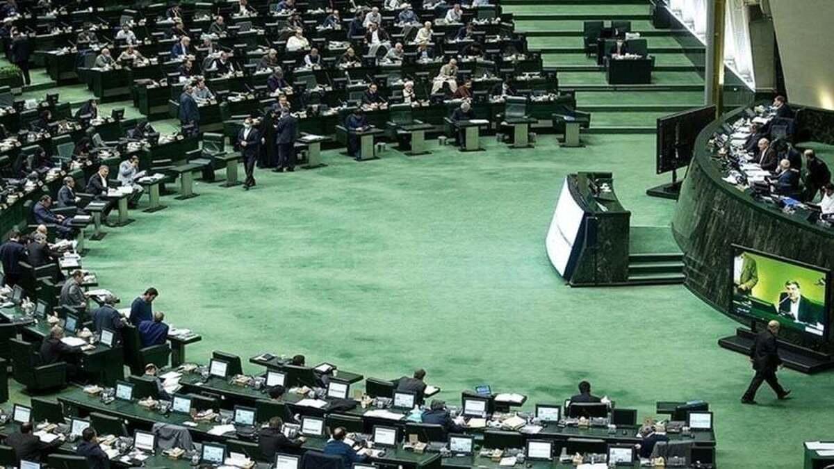 دستکاری لایحه بودجه ۱۴۰۴ توسط مجلس/ قالیباف تایید کرد! دستکاری لایحه بودجه ۱۴۰۴ توسط مجلس/ قالیباف تایید کرد!