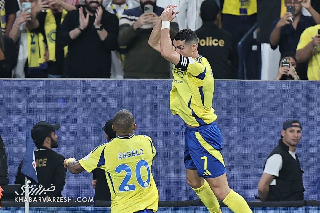 کاهش فاصله رونالدو با رکورد افسانهای