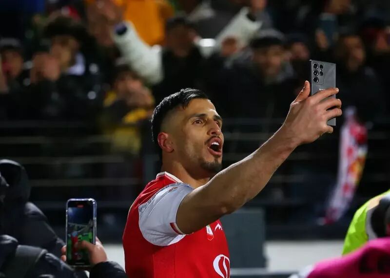 ستاره پرسپولیس به دنبال زدن ششمین گل به تیم اصفهانی؛سپاهان و کابوسی به اسم علی علیپور! ستاره پرسپولیس به دنبال زدن ششمین گل به تیم اصفهانی؛سپاهان و کابوسی به اسم علی علیپور!