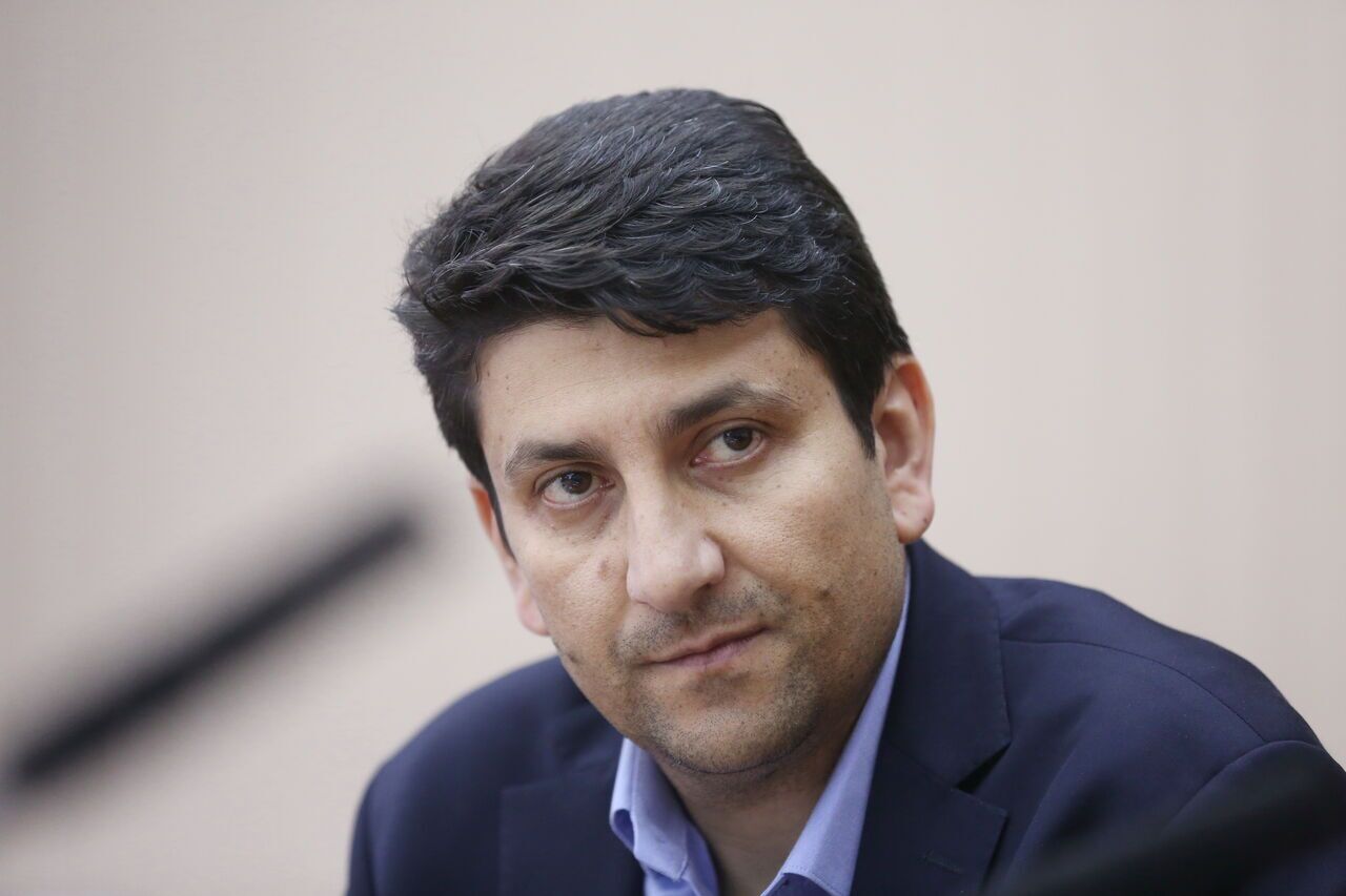 وزیر ارتباطات: استفاده بیرویه از فیلترشکن به مسائل ضد امنیتی منجر شده است وزیر ارتباطات