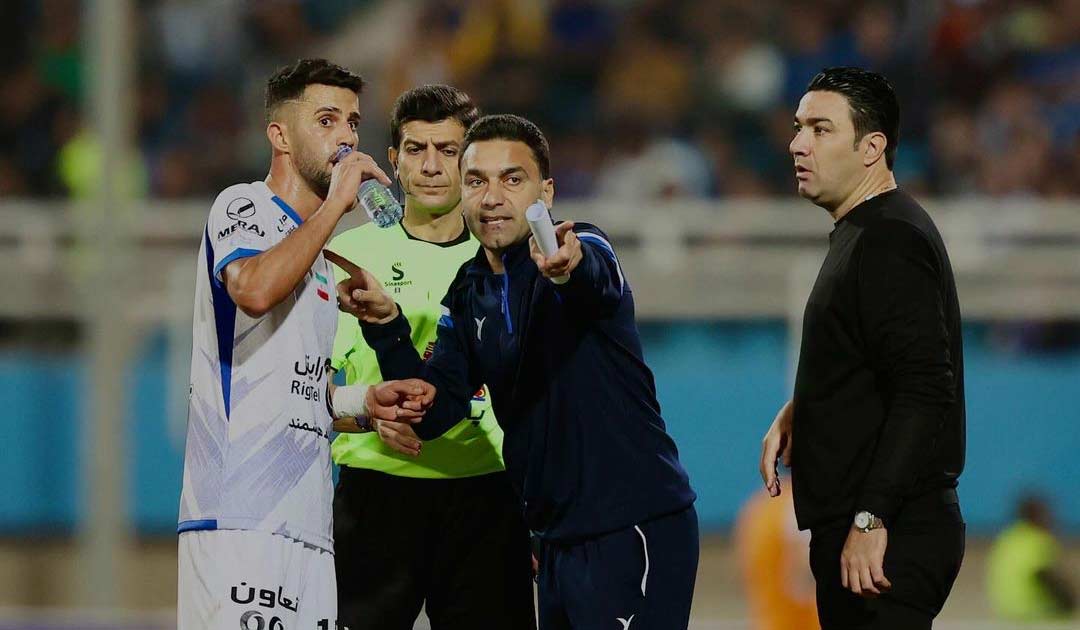 حمله دستیار نکونام به ریکاردو ساپینتو: به کاپیتان تیم پیام دادی حالا به فکر خوشرقصی برای «بچه»ای! حمله دستیار نکونام به ریکاردو ساپینتو: به کاپیتان تیم پیام دادی حالا به فکر خوشرقصی برای «بچه»ای!