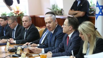 نتانیاهو مدعی شد: موضع اسرائیل و آمریکا درباره ایران مشترک است/ لحظه تاریخی برای ایران فرا رسیده است / شبکه 12: بحث حمله به ایران در عمارت پالم بیچ نتانیاهو مدعی شد: موضع اسرائیل و آمریکا درباره ایران مشترک است/ لحظه تاریخی برای ایران فرا رسیده است / شبکه 12: بحث حمله به ایران در عمارت پالم بیچ