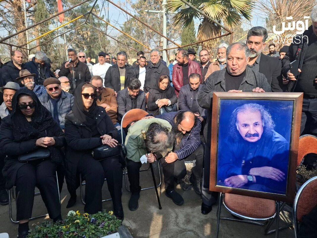 مراسم خاکسپاری سعید پیردوست در قطعه هنرمندان