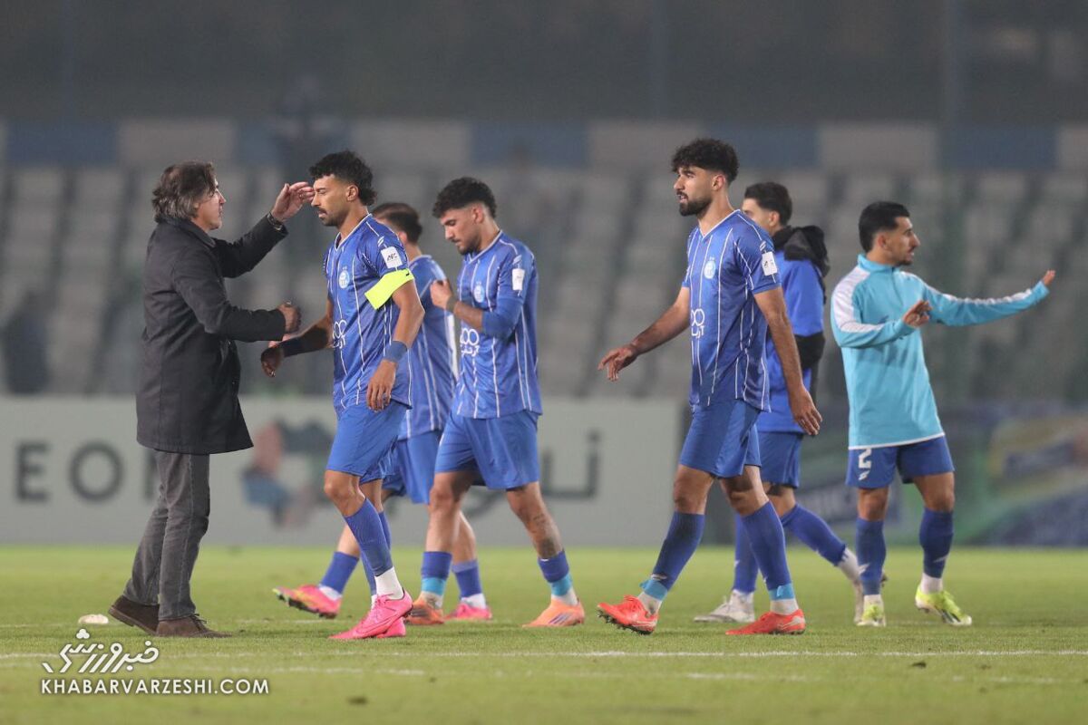 با هیچ چسبی دیگر نمیشود ساپینتو را به دو ملی پوش جام جهانی وصل کرد! با هیچ چسبی دیگر نمیشود ساپینتو را به دو ملی پوش جام جهانی وصل کرد!