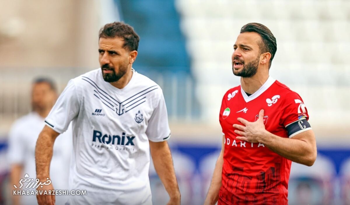 پرسپولیس برای قهرمانی ۱۱ محمودی لازم دارد/ این سروش رفیعی همیشگی نیست پرسپولیس برای قهرمانی ۱۱ محمودی لازم دارد/ این سروش رفیعی همیشگی نیست