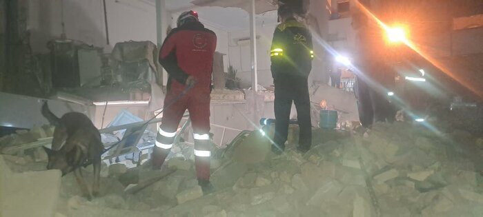 انفجار یک واحد مسکونی در قم/ آمار جان‌باختگان و مصدومان