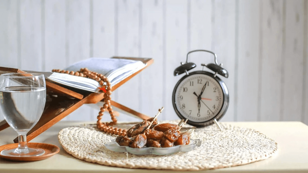 این افراد نباید روزه بگیرند این افراد نباید روزه بگیرند