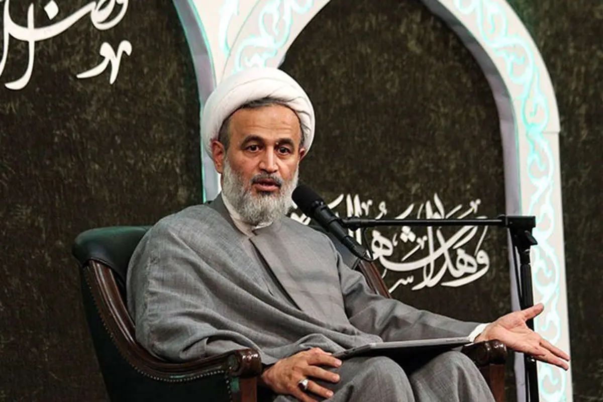 علیرضا پناهیان: سالهاست که لج مردم را با طرز حرف زدن درباره دین و نوع نقد کردن فکر و فرهنگ غربی، در آوردیم/ میدان فرهنگسازی را دست دشمن دادیم؛ دشمن را که نمیشود به حوزه علمیه ببریم و درستش کنیم علیرضا پناهیان: سالهاست که لج مردم را با طرز حرف زدن درباره دین و نوع نقد کردن فکر و فرهنگ غربی، در آوردیم/ میدان فرهنگسازی را دست دشمن دادیم؛ دشمن را که نمیشود به حوزه علمیه ببریم و درستش کنیم