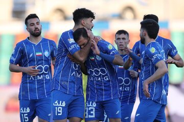 روزهای سخت در انتظار استقلال بدون سرمربی روزهای سخت در انتظار استقلال بدون سرمربی