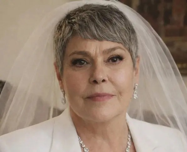 حضور سحر دولتشاهی، مهراوه شریفینیا و مادرش در عروسی مهرانه مهینترابی! حضور سحر دولتشاهی، مهراوه شریفینیا و مادرش در عروسی مهرانه مهینترابی!