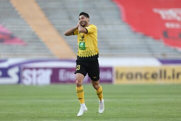 درخشش محصولات استقلال در تیمهای دیگر؛ آبیها قدر ستارههایشان را نمیدانند! درخشش محصولات استقلال در تیمهای دیگر؛ آبیها قدر ستارههایشان را نمیدانند!