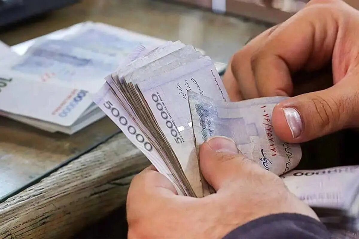 خبر مهم درباره اختصاص فوق‌العاده خاص به گروهی از کارکنان دولت