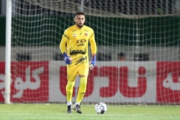 پرسپولیس بدون شماره یک مقابل هوادار