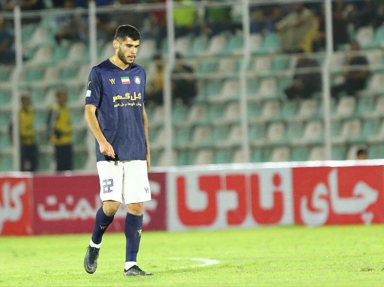 زارع: مقصد آینده‌ام مشخص نیست؛ از پرسپولیس و سپاهان پیشنهاد دارم!
