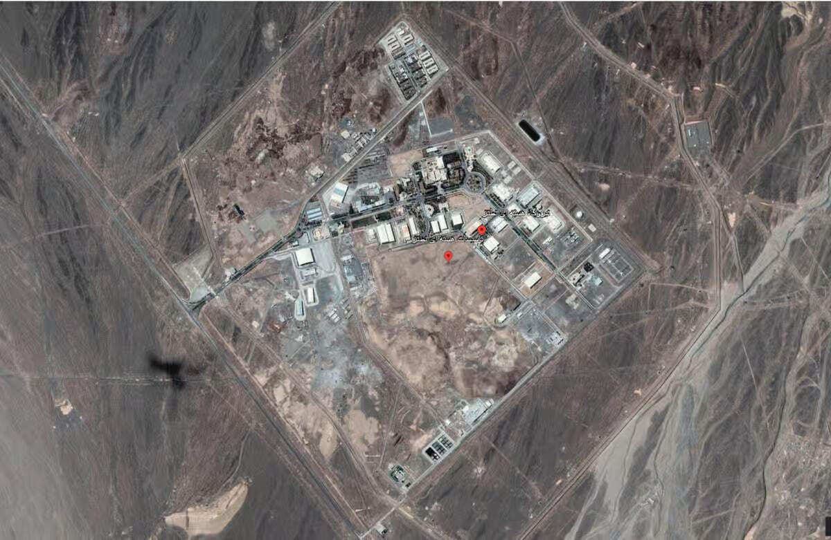 ادعای رویترز: ایران در حال ساخت تدابیر دفاعی پیرامون تونلهایی که می تواند برای ذخیره اورانیوم با غنای بالا استفاده شود / مدیرکل آژانس: استفاده احتمالی از این مجتمعهای تونلی برای مقاصد مشکوک را نمی توان منتفی دانست / آژانس بارها این موضوع را مطرح کرده؛ تهران میگوید: این به شما ربطی ندارد / واکنش تلویحی عراقچی: برخی گروههای ذینفوذ خاص در تلاشاند تا روند دیپلماسی را از مسیر خارج کنند ادعای رویترز: ایران در حال ساخت تدابیر دفاعی پیرامون تونلهایی که می تواند برای ذخیره اورانیوم با غنای بالا استفاده شود / مدیرکل آژانس: استفاده احتمالی از این مجتمعهای تونلی برای مقاصد مشکوک را نمی توان منتفی دانست / آژانس بارها این موضوع را مطرح کرده؛ تهران میگوید: این به شما ربطی ندارد / واکنش تلویحی عراقچی: برخی گروههای ذینفوذ خاص در تلاشاند تا روند دیپلماسی را از مسیر خارج کنند