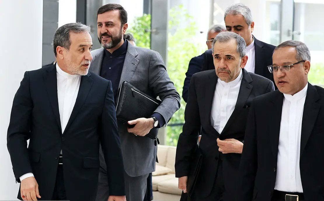 طبق اعلام وزیر خارجه عمان  مذاکرات ایران و آمریکا روز جمعه از سر گرفته می‌شود