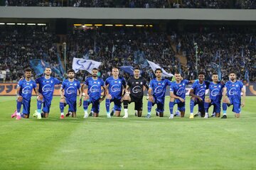 بازی اسم فامیل مدیران استقلال ادامه دارد؛ سیدورف رفت ولی سرمربی انتخاب نشد! بازی اسم فامیل مدیران استقلال ادامه دارد؛ سیدورف رفت ولی سرمربی انتخاب نشد!