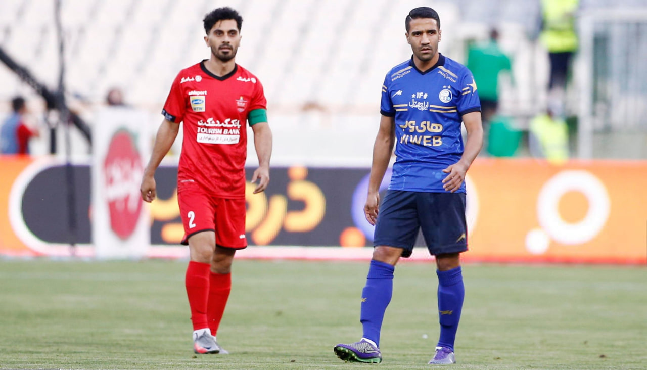 مسعود ریگی هافبک دفاعی استقلال تهران- امید عالیشاه هافبک پرسپولیس تهران - لیگ برتر ایران
