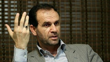 چرا معلمان ماه ها پس از بازنشستگی در صف دریافت پاداش خرید خدمت خود هستند؟