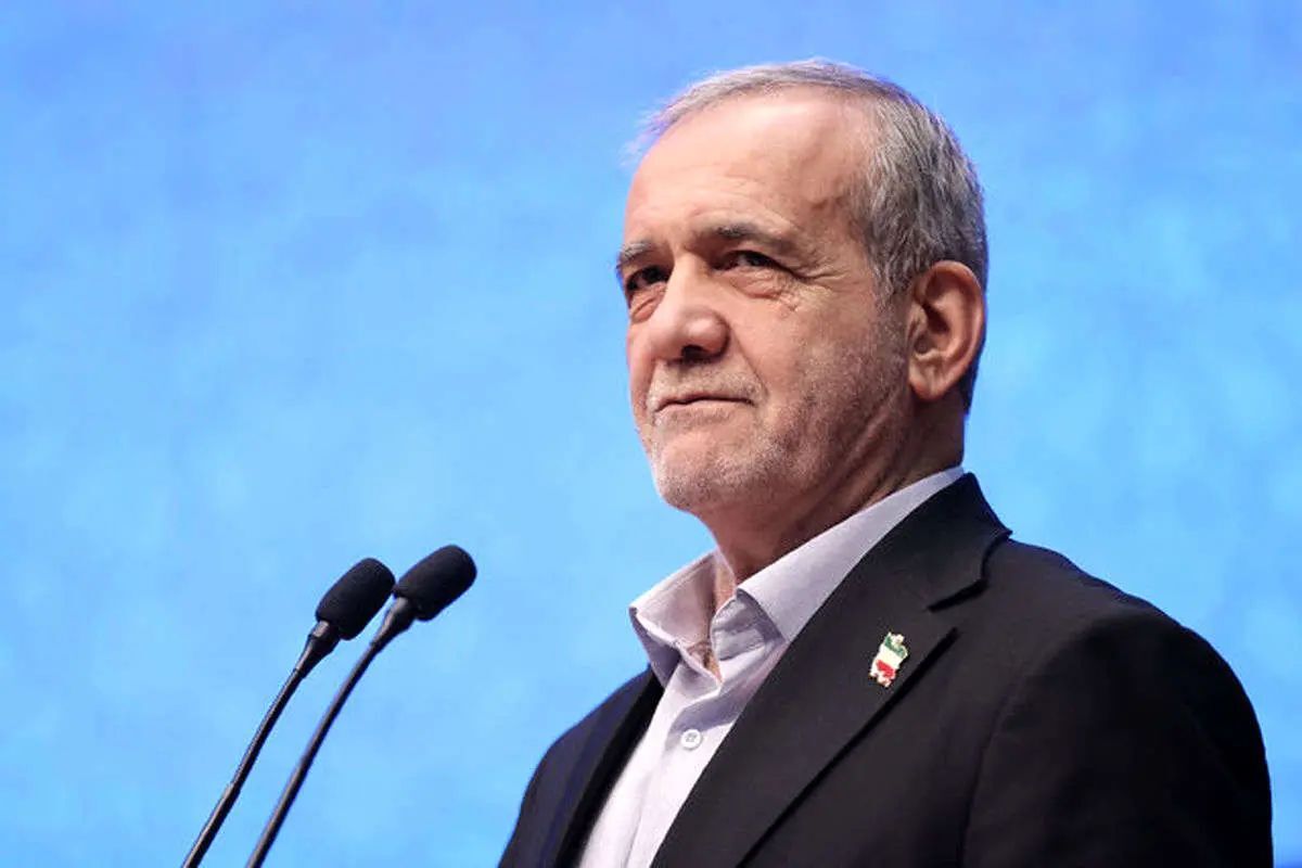 پزشکیان: در برخی دانشگاه‌ها، اساتید و نخبگان را به بهانه‌های مختلف تحت فشار قرار می‌دهند؛ این رویه باید اصلاح شود/ نگاه‌های تنگ‌نظرانه را کنار بگذاریم؛ باید حتی اگر نخبگان ما را قبول ندارند، از ظرفیت آن‌ها استفاده کنیم/ دولت برای عبور از مشکلات، نیازمند دانشگاه است