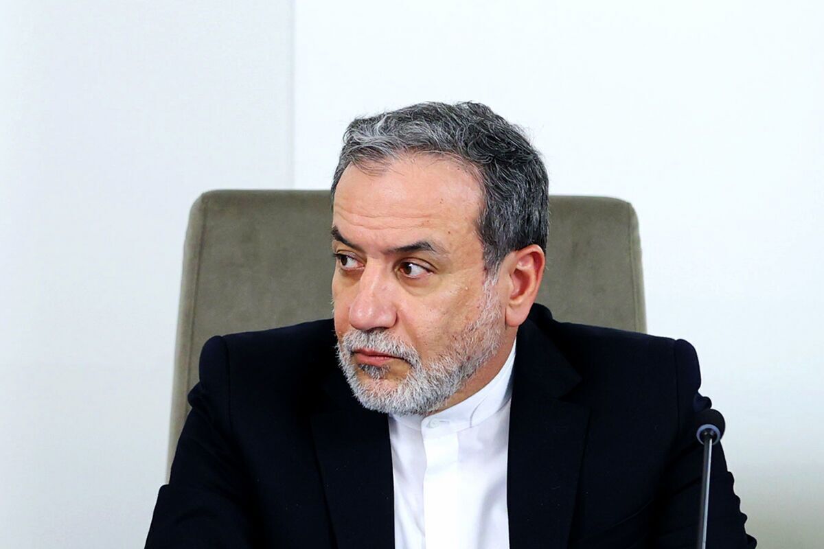 تقدیر عراقچی از نیروهای مسلح برای دفاع از ایران