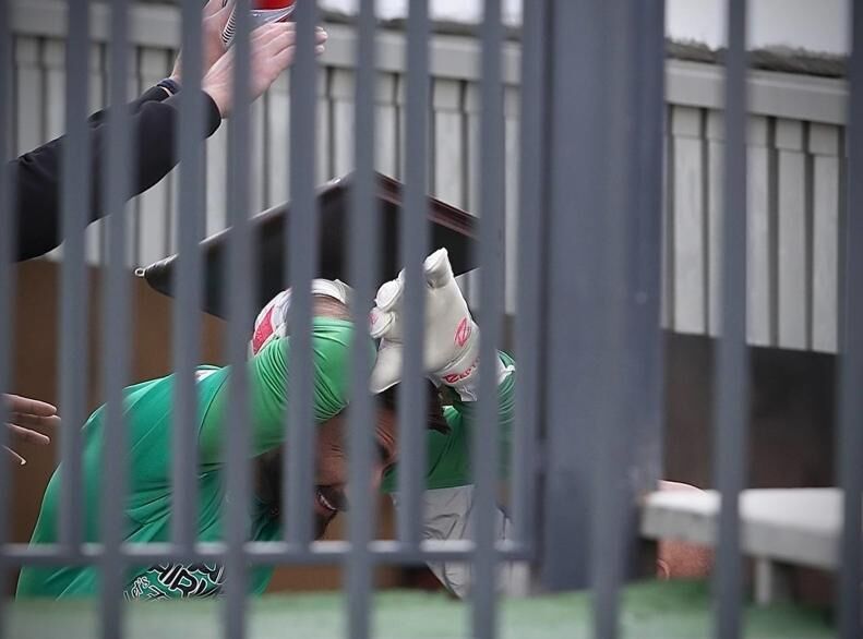 آخرین وضعیت دروازهبان الجزایری پرسپولیس؛ ماندن یا رفتن؟ آخرین وضعیت دروازهبان الجزایری پرسپولیس؛ ماندن یا رفتن؟