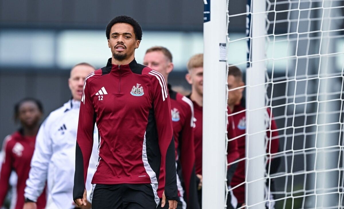 نکاتی جالب از مدافع مدنظر پرسپولیس؛ رکورددار در دومیدانی و بازیکن مورد علاقه یورگن کلوپ! نکاتی جالب از مدافع مدنظر پرسپولیس؛ رکورددار در دومیدانی و بازیکن مورد علاقه یورگن کلوپ!