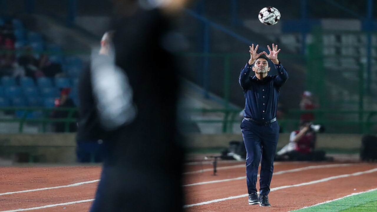 هاشمیان: ۵۰ بازیکن خارجی را بررسی کردهایم/ کنعانی و ارونوف مصدوم هستند هاشمیان: ۵۰ بازیکن خارجی را بررسی کردهایم/ کنعانی و ارونوف مصدوم هستند