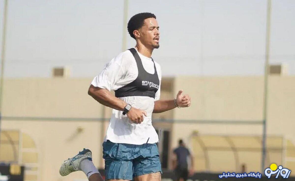 بعد از استقلال نوبت پرسپولیس رسید / جمال لوئیس را این دلال آورد؟