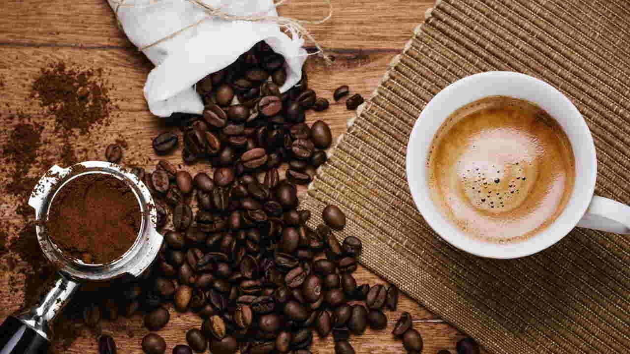 فال قهوه روزانه پنجشنبه ۱ آبان ۱۴۰۴/ امروز چه چیزی در انتظار شماست؟