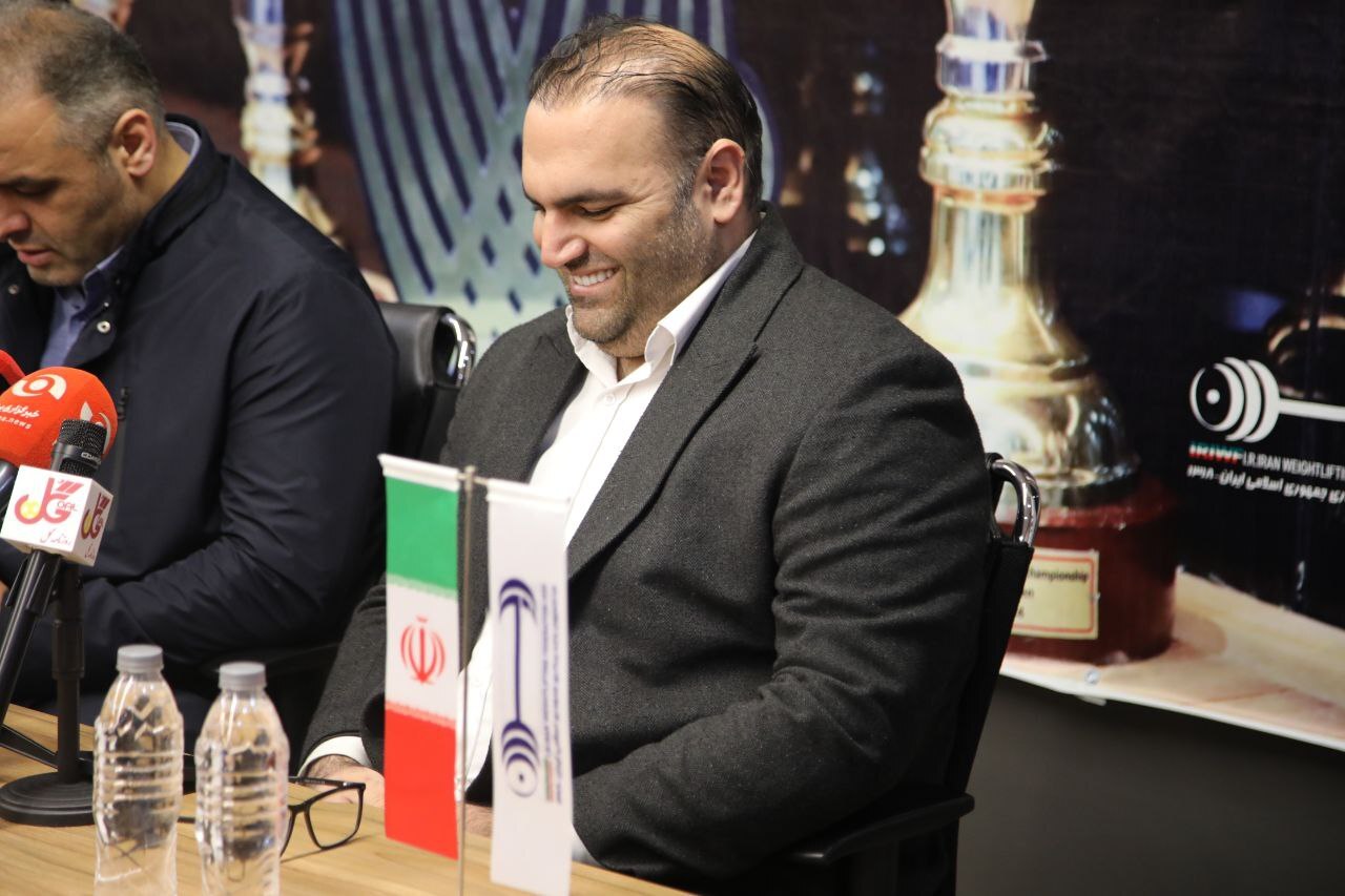 پدیده عجیب نوع مواجهه مدیران و مربیان با انتقادها؛ باج به دوستان، اتهام باج‌خواهی به منتقدان