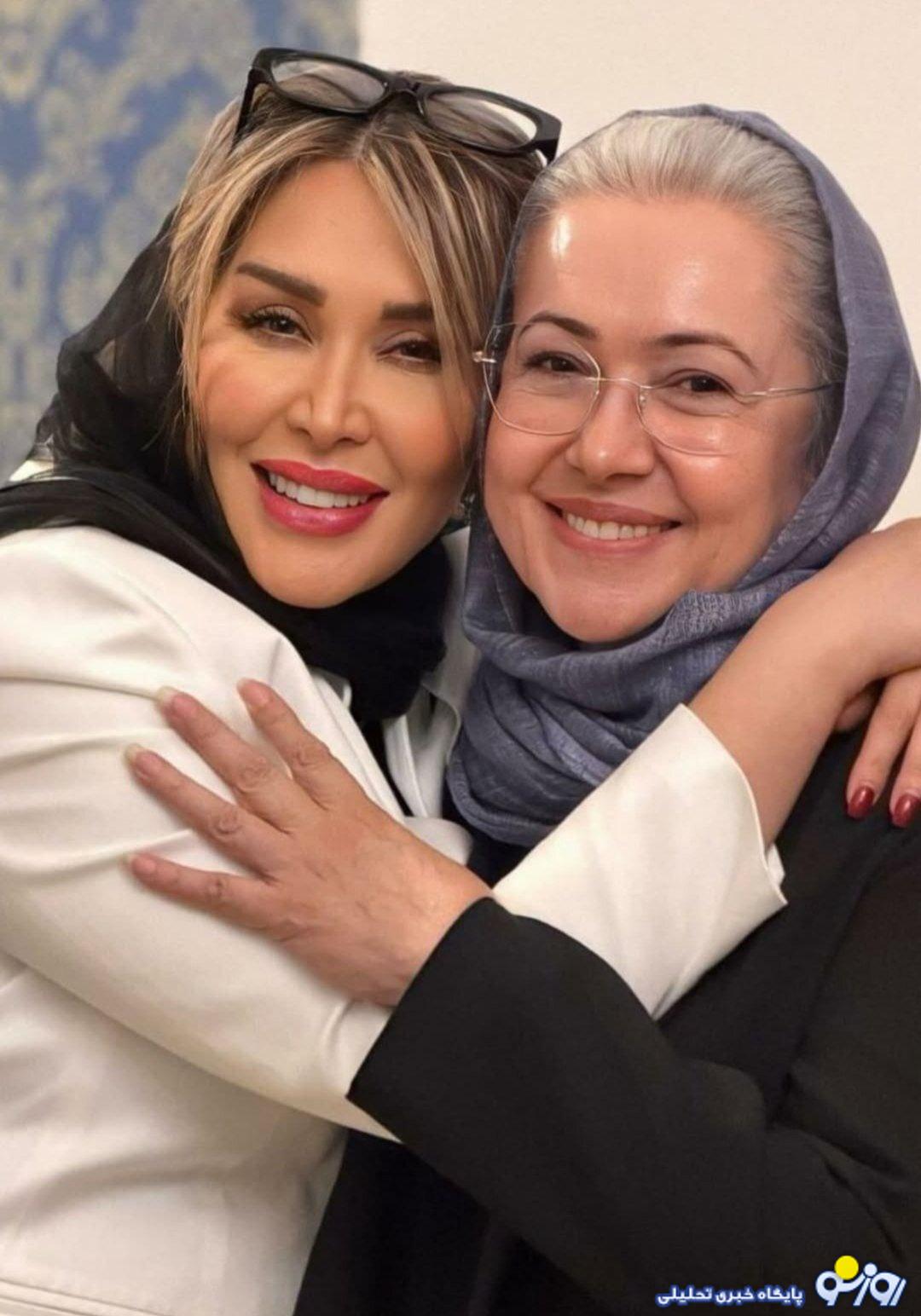 همسر محمد علیزاده در کنار مادر جوانش! همسر محمد علیزاده در کنار مادر جوانش!